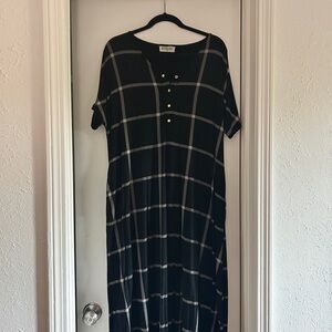 Nesting Olive - Black Plaid Women Housedress